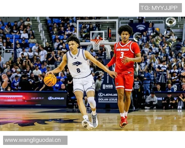 菜鸟弗拉格表现出色贡献21分8板5助科比桑德斯与理查德联手助力球队